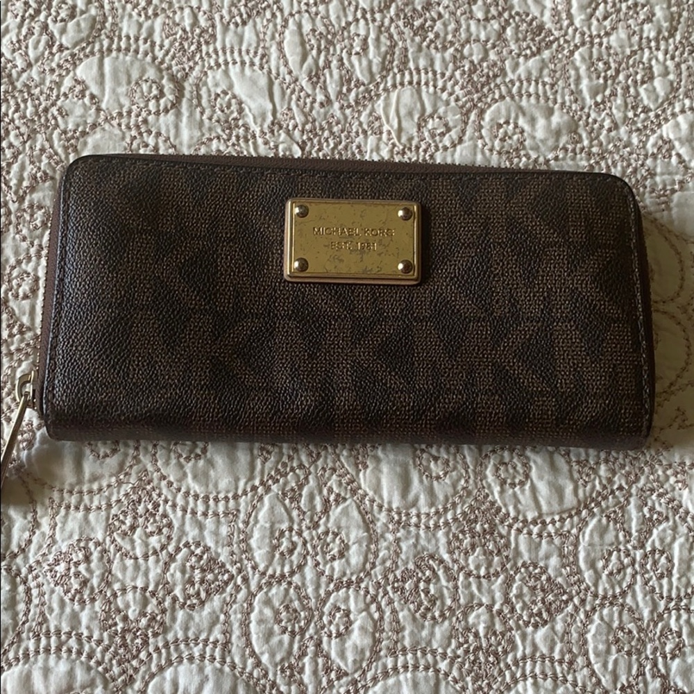 Authentic Michael Kors Wallet